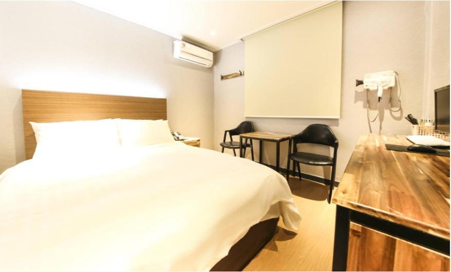 M Lluwa Motel Seul Dış mekan fotoğraf